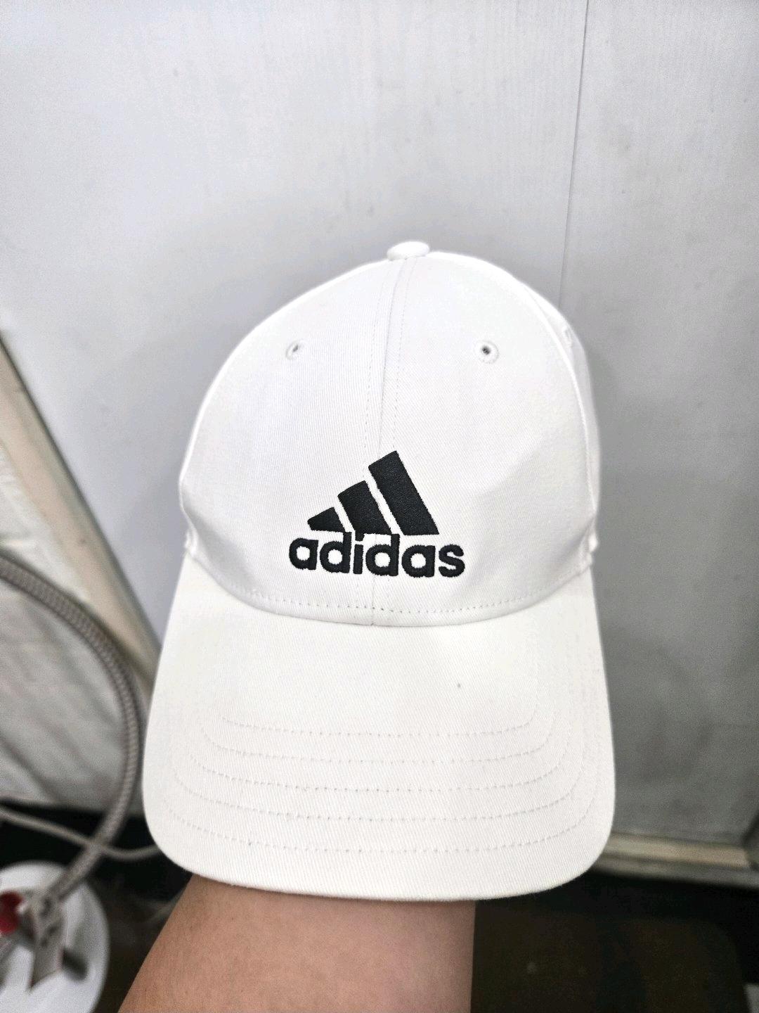56사이즈)) adidas 아디다스 볼캡! 화이트 & 블랙 2