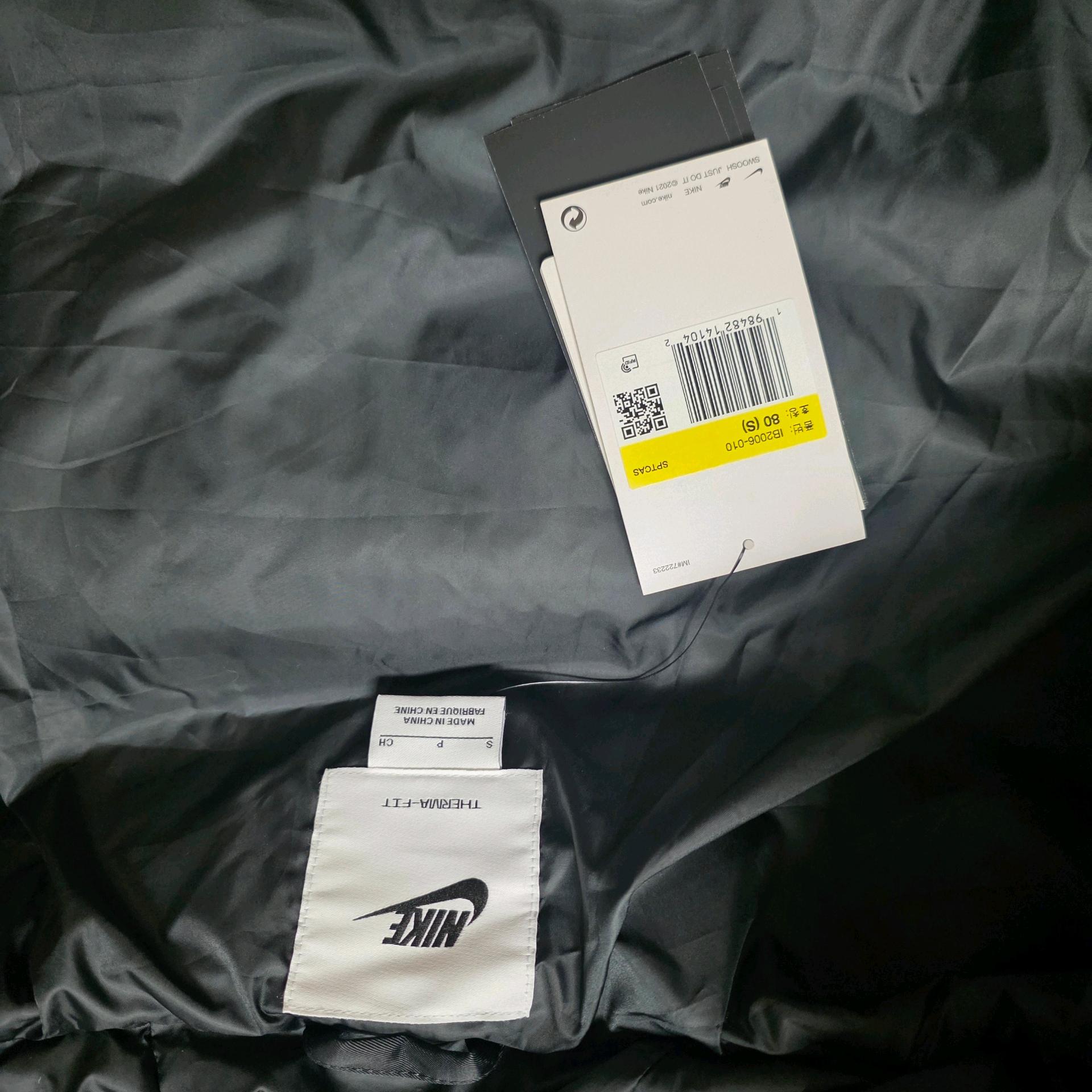 나이키  스우시 시리즈 써마핏 오버사이즈 다운패딩재킷 IB200 7