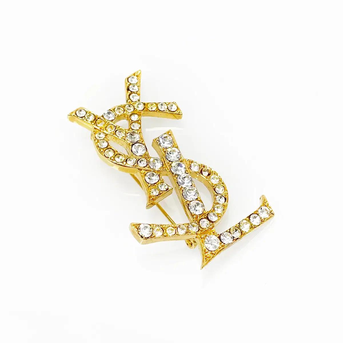 입생로랑 YSL 로고 골드 브로치 5VSLA27772 3