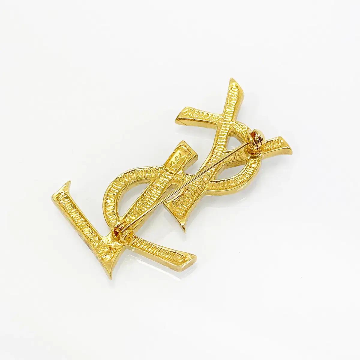 입생로랑 YSL 로고 골드 브로치 5VSLA27772 4