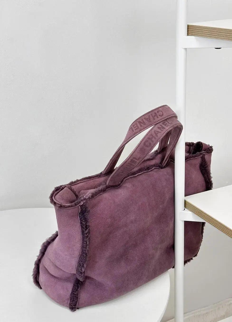 샤넬 스웨이드 퍼플 토트백 2VCHB22463 4