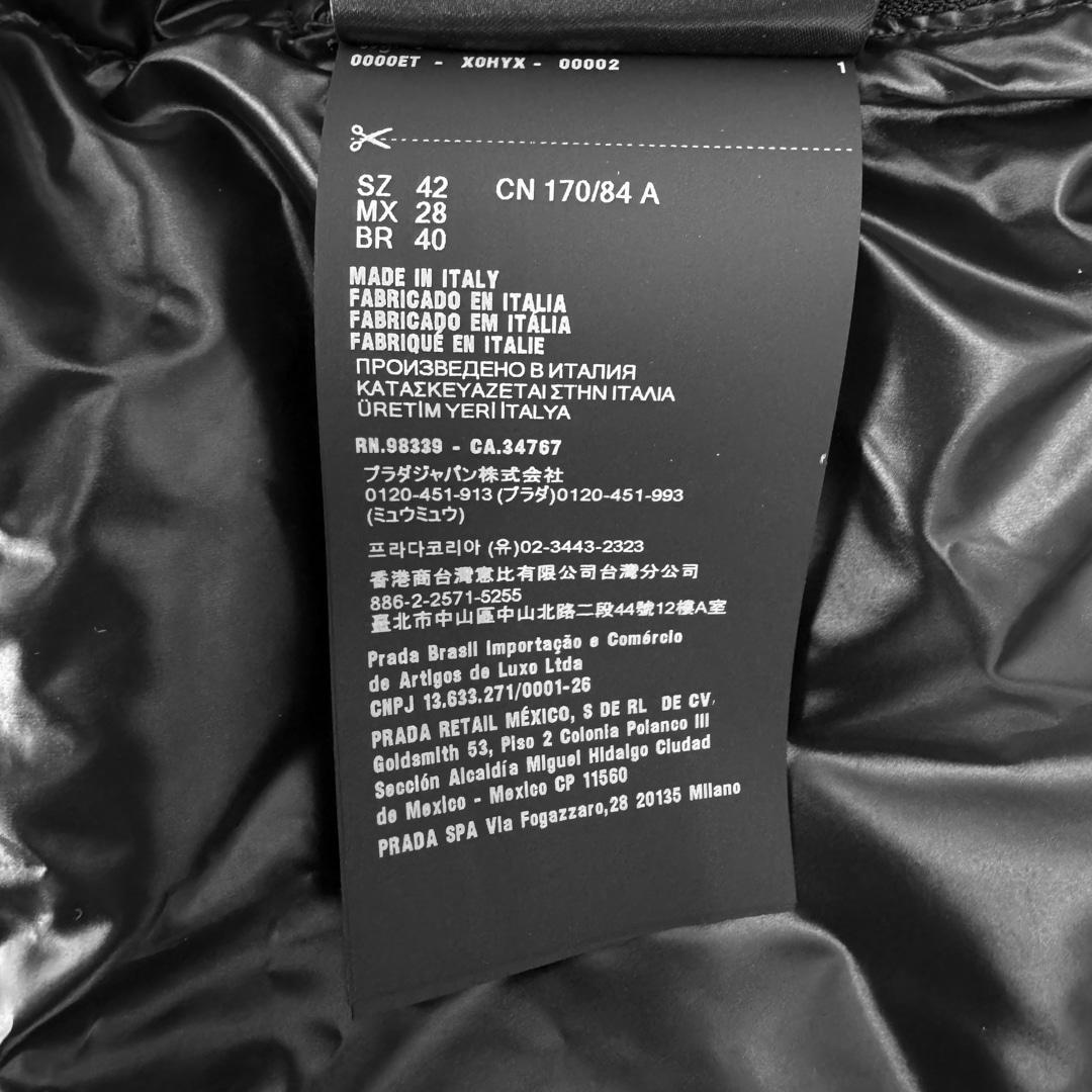 [5% 할인] [42] 프라다 여성 삼각로고 리나일론 컨버터블 숏 패딩 자켓 블랙 5