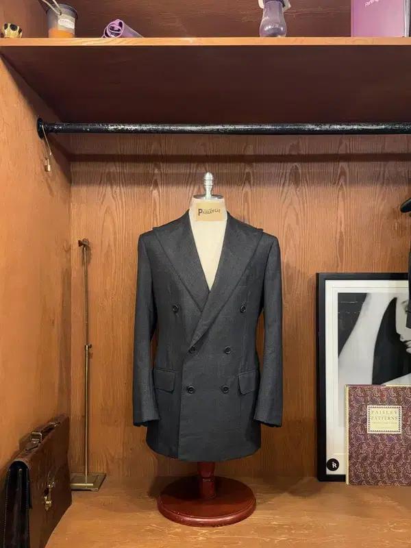 PRINCIPE DI ELEGANZA 수트 100 6