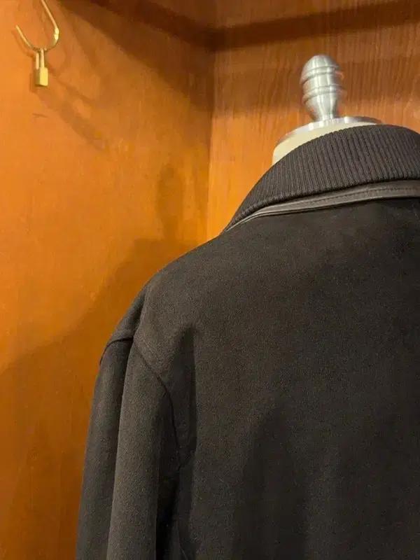 아르마니꼴레지오니 몰스킨 자켓 105 3