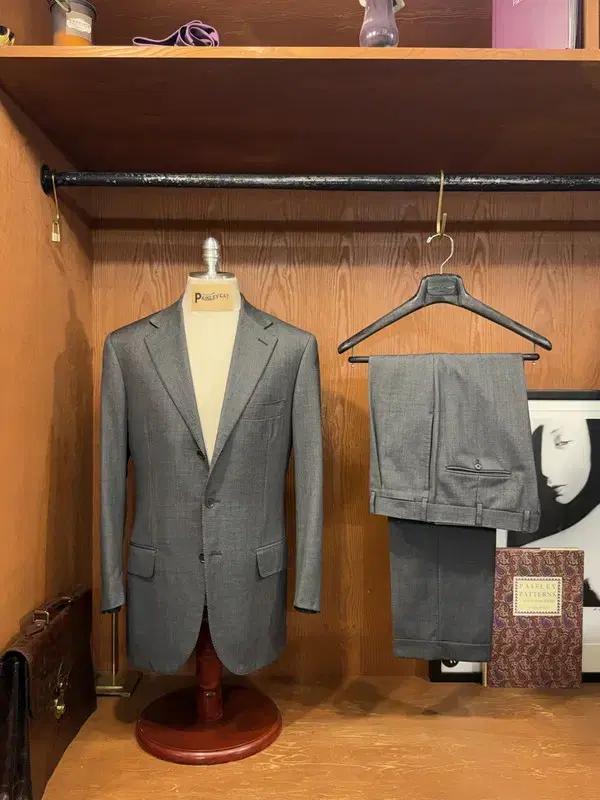 이자이아 수트 100 2