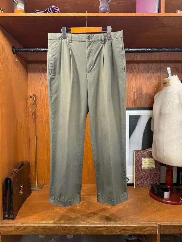 브룩스브라더스 치노팬츠 33~34 9