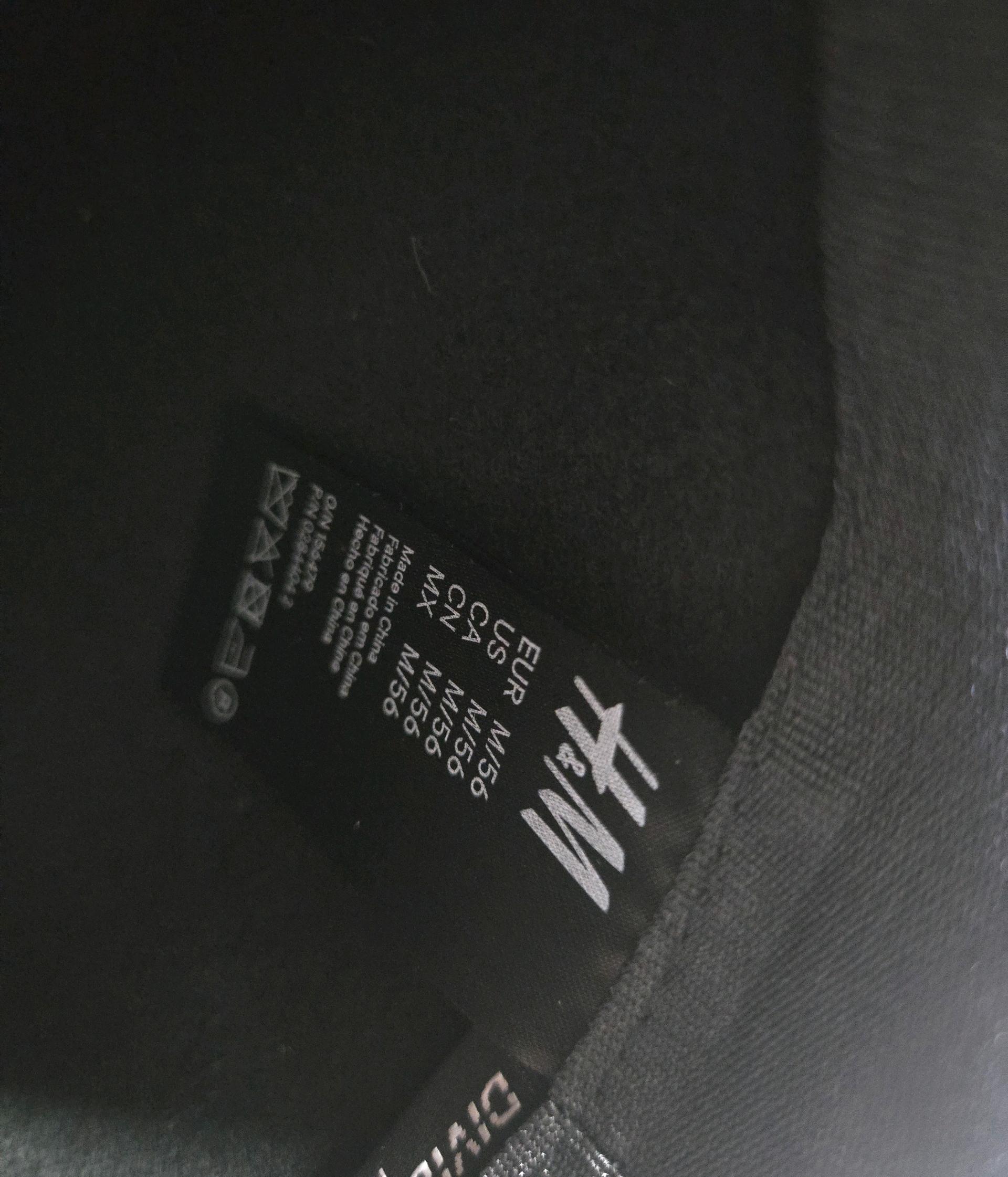 H&M 플로피햇입니다검정색이고 사이즈는 M/56입니다 4