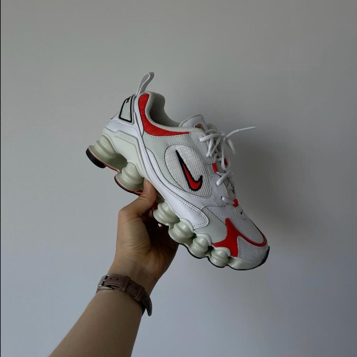 [NIKE] 나이키 샥스 노바 화이트 레드 (W) AT8046-101 2