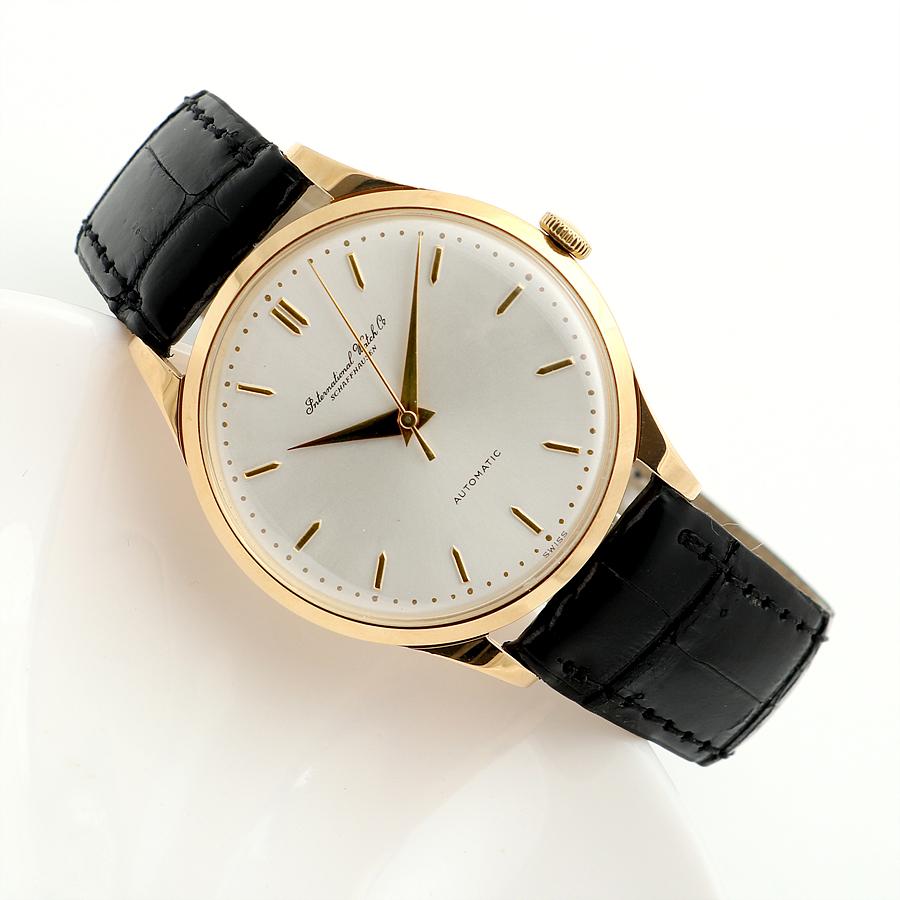 IWC 클래식 빈티지 칼라트라바 35미리 남자 금 가죽 시계 Cal.853 1959년 탄생 2