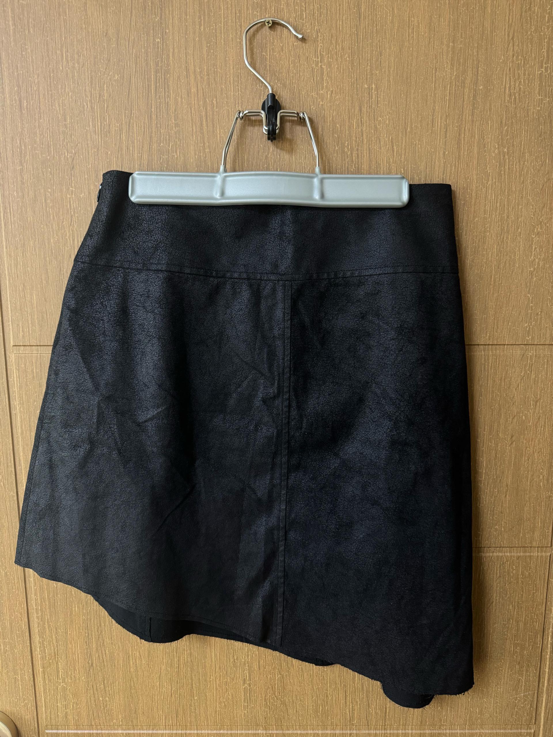 커렌트 빈티지 크랙 버클 스커트 3