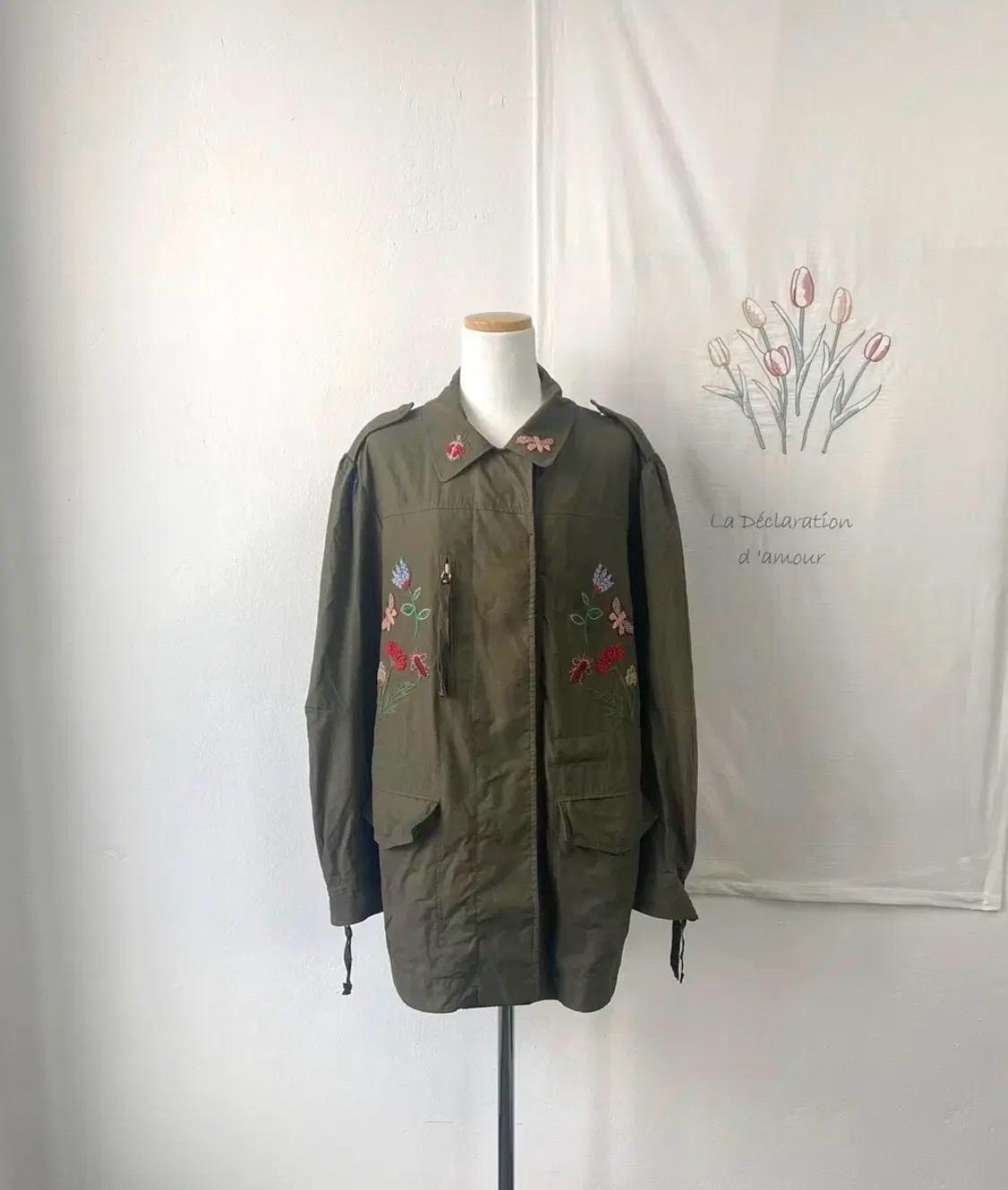 SJYP 스티브제이앤요니피 꽃자수자켓 M-L  2