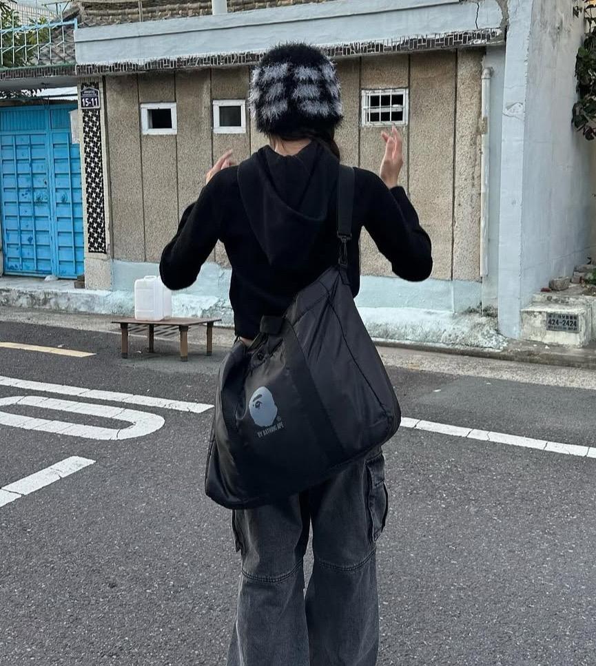 베이프 가방 대용량 숄더백 크로스백 새상품 정품 5