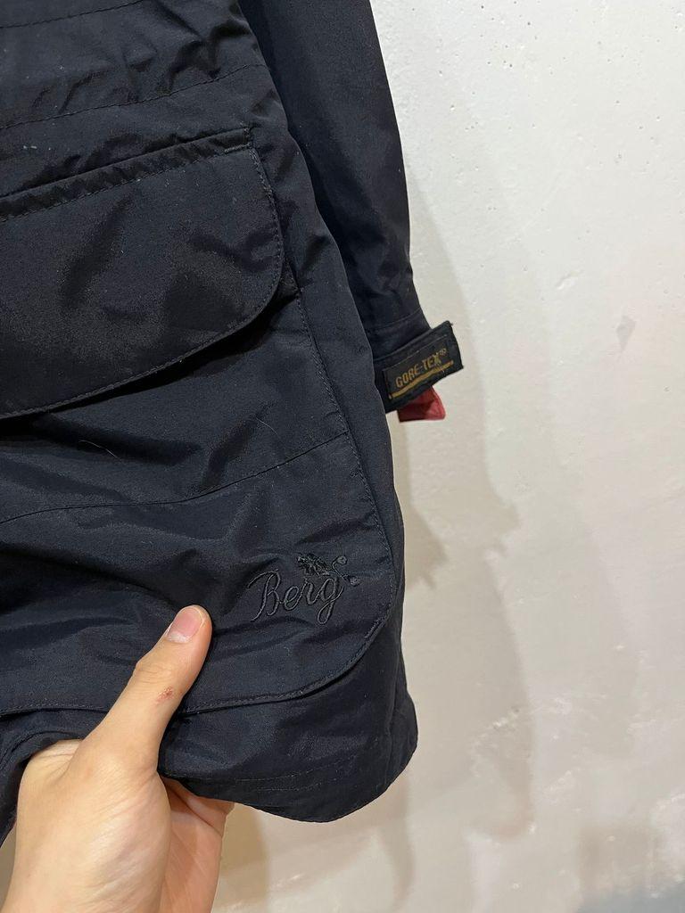 BERG BY MIZUNO 고어텍스 자켓 우먼즈 4