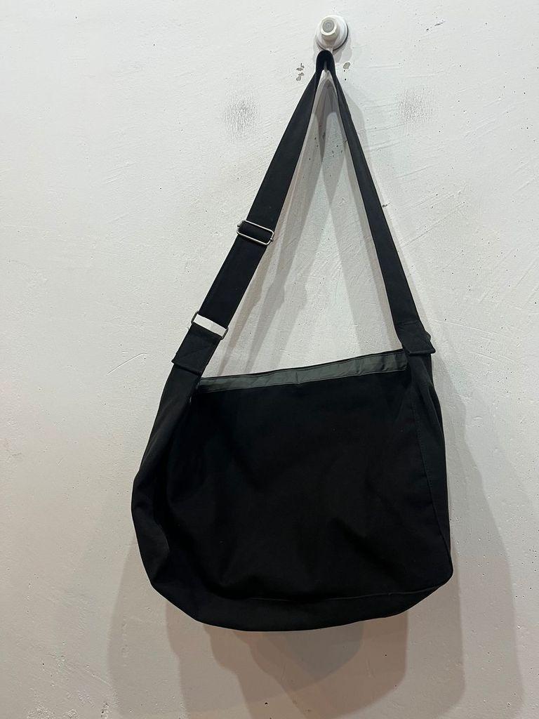 커버낫 메신저백 3
