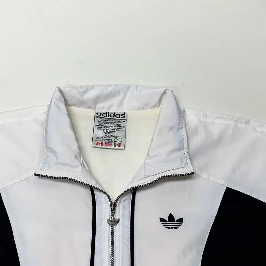 아디다스 90s 올드스쿨 빅로고 바람막이 (M) 3