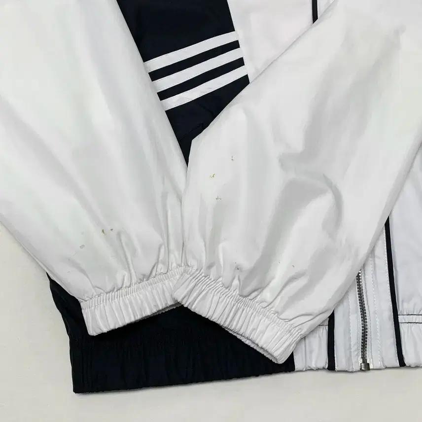 아디다스 90s 올드스쿨 빅로고 바람막이 (M) 6