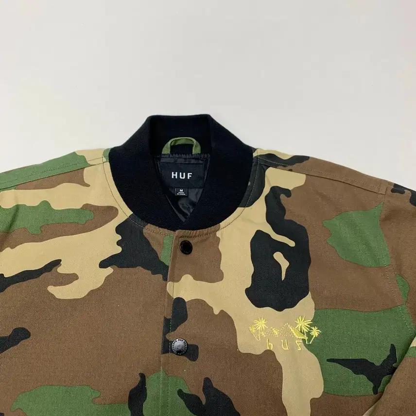 HUF 허프 카모 자켓 (M) 3