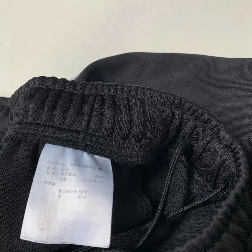 뉴발란스 트레이닝 테이핑로고 트랙팬츠 (XL) 9