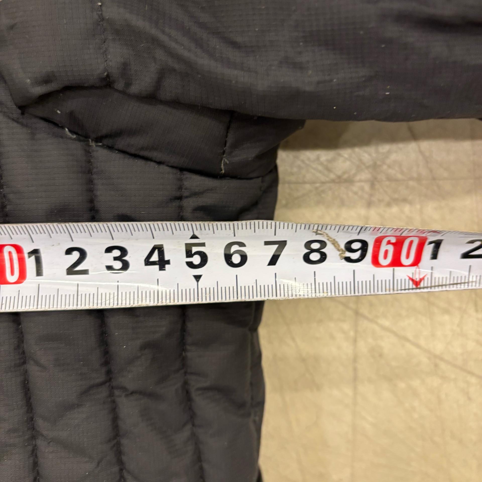 노스페이스 구스다운 데미지 블랙 패딩 8