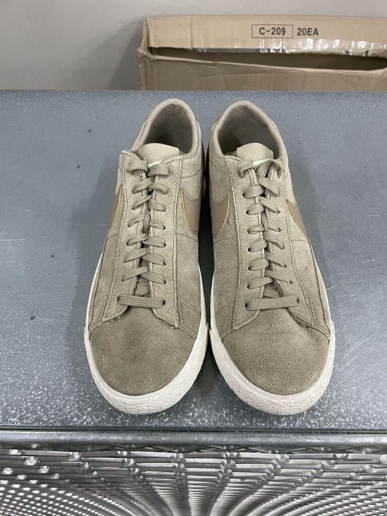 나이키 SB 블레이저 로우 카키 260 6