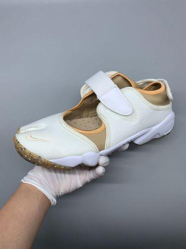 NIKE(나이키) 에어 리프트 화이트 검솔 260mm 11