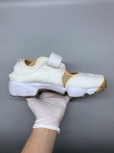 NIKE(나이키) 에어 리프트 화이트 검솔 260mm 7