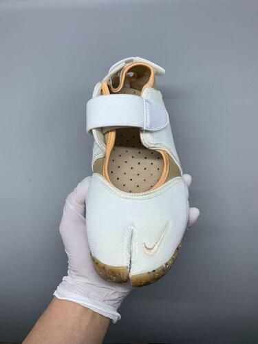 NIKE(나이키) 에어 리프트 화이트 검솔 260mm 10