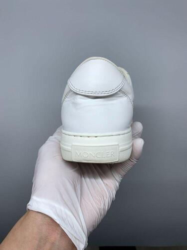 MONCLER LEATHER SNEAKERS 38(240) 6