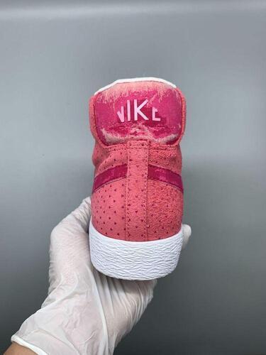 NIKE BLAZER PINK 250mm 6