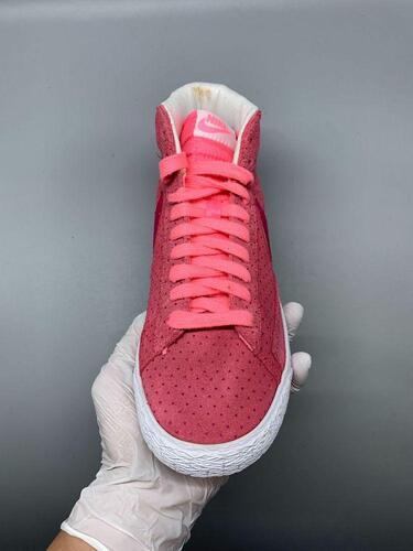 NIKE BLAZER PINK 250mm 10
