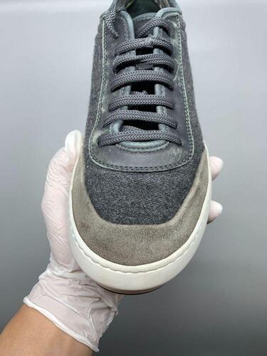 Salvatore Ferragamo Suede Sneakers 7.5(265) 9