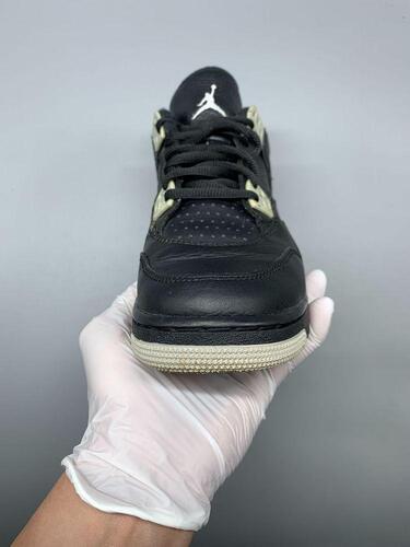 Jordan 4 Retro Oreo 2015 235mm 8