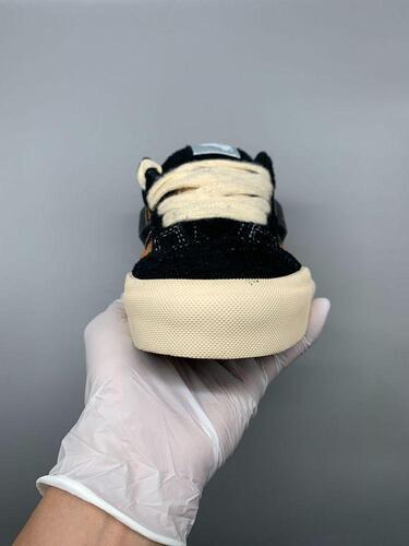 반스 x 디즈니 100th Anniversary Knu Skool 245mm 8