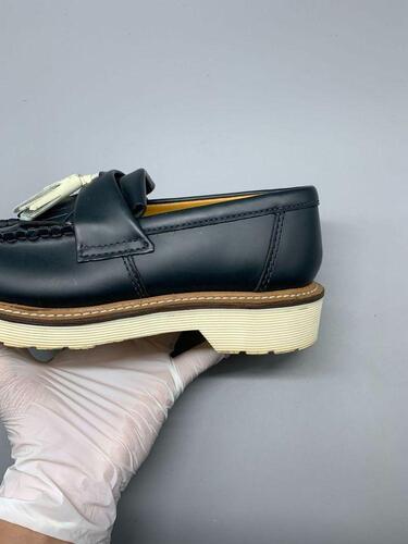 DR.MARTENS BARRETT UK4(230) 5