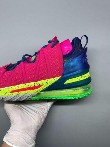 Nike LeBron 18 Los Angeles 275mm 5