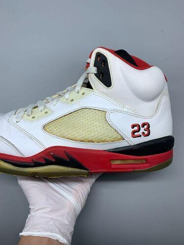 Jordan 5 Retro Fire Red Black Tongue 300mm 5