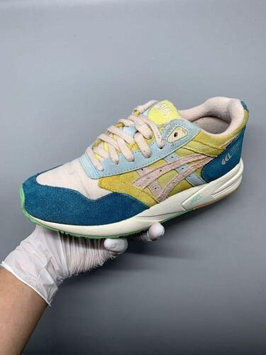 Lily Brown x ASICS Gel Saga 240mm 11