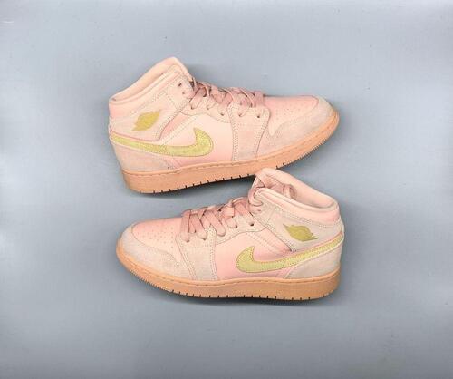 Jordan 1 Mid Coral Gold 235mm 2