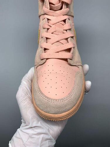 Jordan 1 Mid Coral Gold 235mm 9