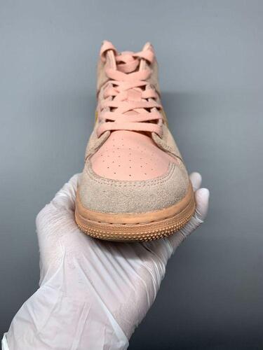 Jordan 1 Mid Coral Gold 235mm 8