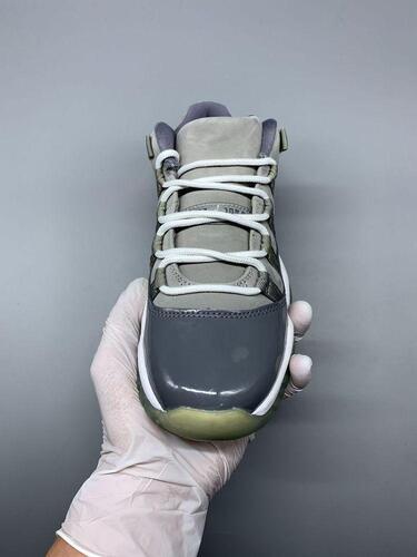 Jordan 11 Retro Low Cool Grey 225mm(ss-3487) 10