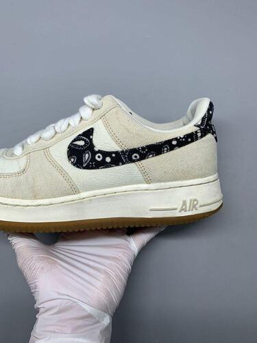 Nike Air Force 1 '07 LV8 Paisley 250mm 5