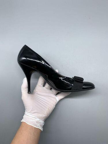SALVATORE FERRAGAMO Pump Shoe 7(250) 7