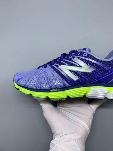 New Balance 890 v5 240mm 4