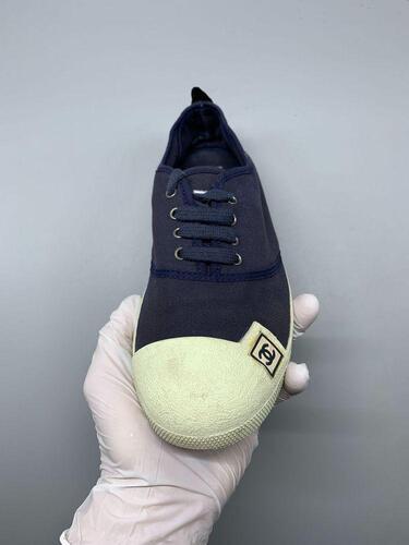 Chanel Sport Canvas CC Logo Sneakers 38(250) 9