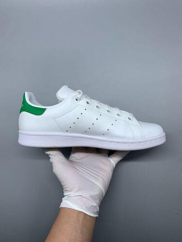 ADIDAS STAN SMITH 235mm 7