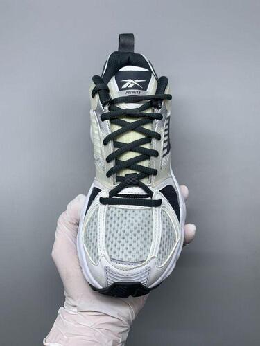 REEBOK 프리미어 230mm 9
