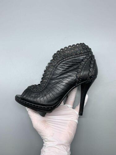 Christian Dior Studded Bootie 36(230) 3