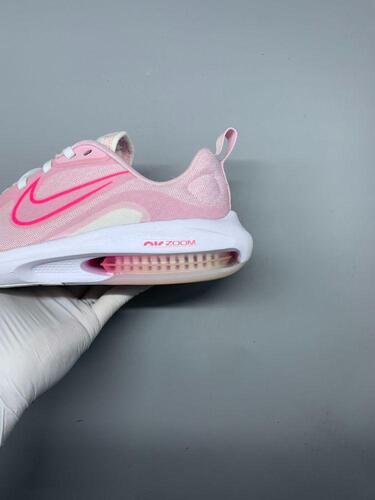 Nike Air Zoom Arcadia 2 225mm 10