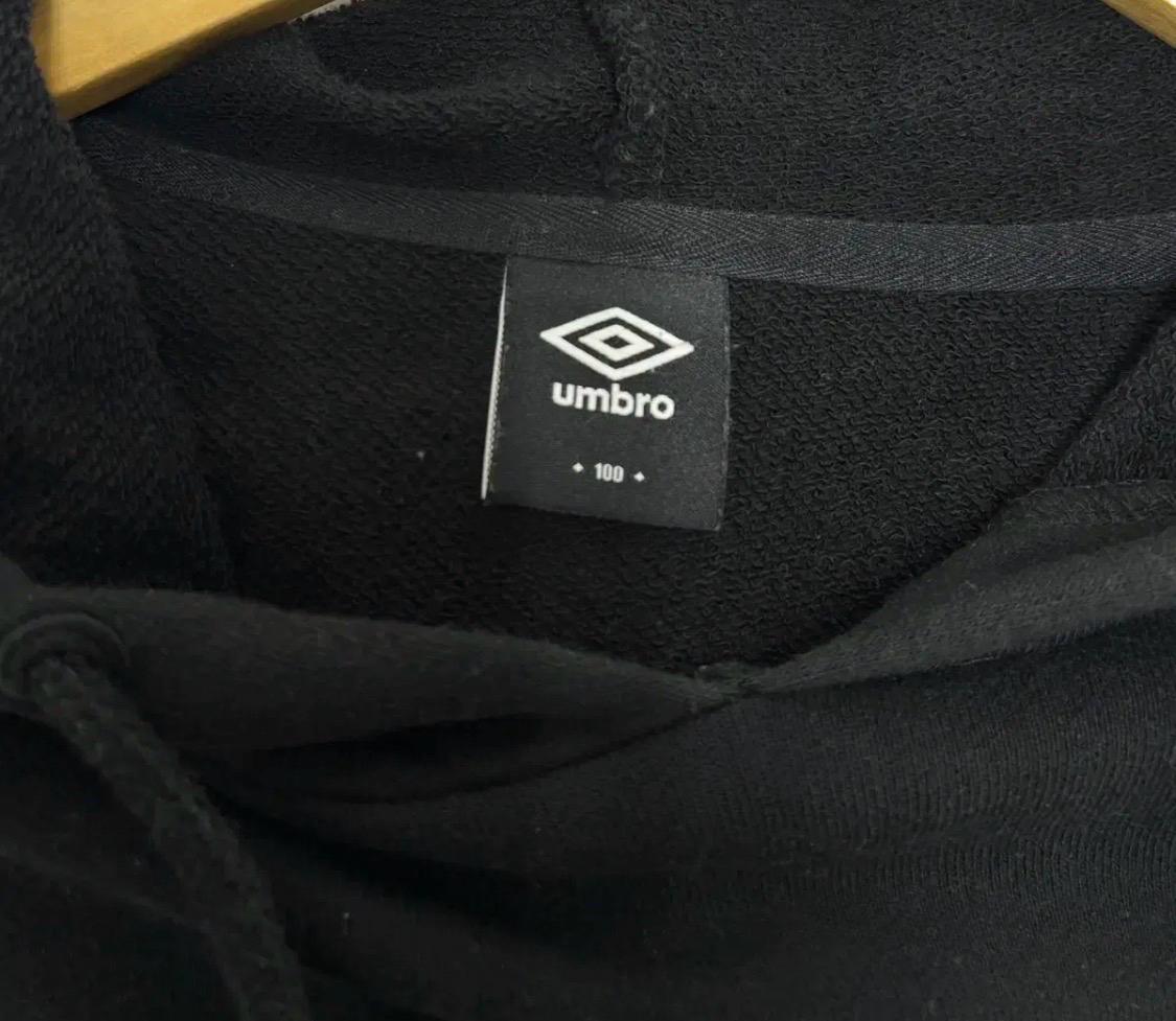 엄브로 멀티로코 후드티 L 5